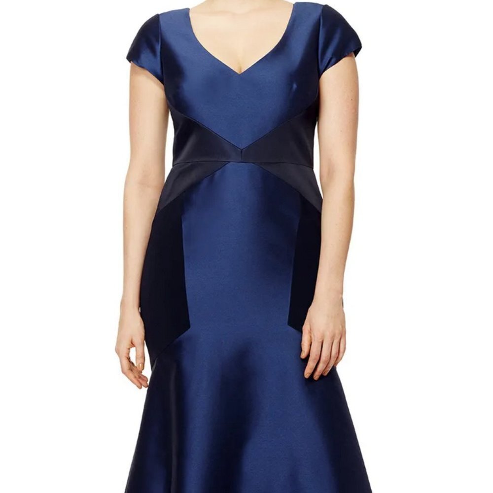 Theia Blue Moon Satin Gown Size 8